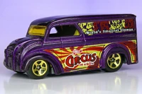 Hot Wheels Dairy Delivery 2000 (26031)