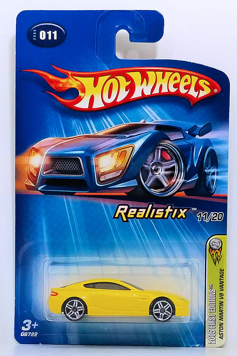 Hot Wheels Aston Martin V8 Vantage 2005 (G6722)