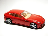 Hot Wheels Ferrari FF 2011 (T9715)