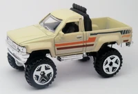 Hot Wheels 1987 Toyota Pickup Truck 2013 (X1981)