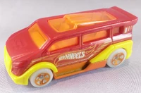 Hot Wheels Speedbox 2015 (CFL14)
