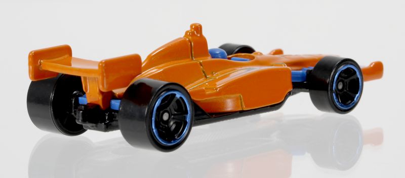 Hot Wheels INDY 500 OVAL 2015 (CHL01)