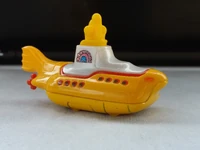 Hot Wheels The Beatles Yellow Submarine 2017 (DTX33)