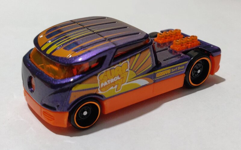 Hot Wheels Qombee 2019 (DD085)