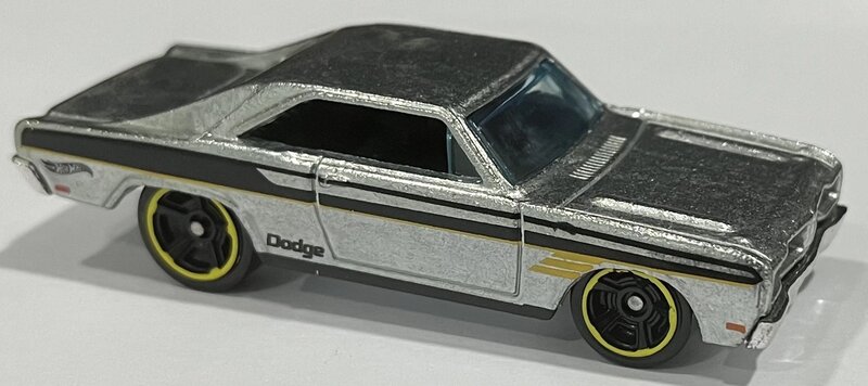 Hot Wheels 1974 Brazilian Dodge Charger 2022 (HD006)