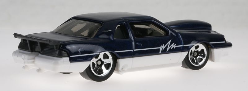 Hot Wheels 1988 FORD T-BIRD 2025 (HJ060)