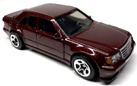 Hot Wheels MERCEDES-BENZ 500 E 2025 (HYY43)